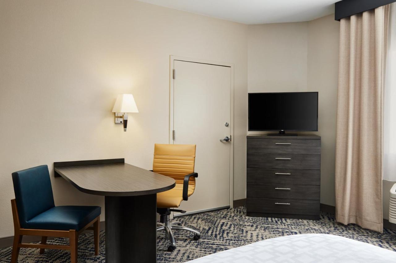 Candlewood Charleston-northwoods By Ihg 3*