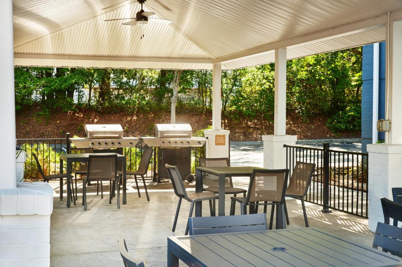 Candlewood Charleston-northwoods By Ihg Hotel 3*